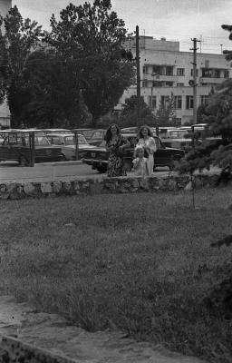 Прикрепленное изображение: Гагарина - у рест. Кечкемет.jpg